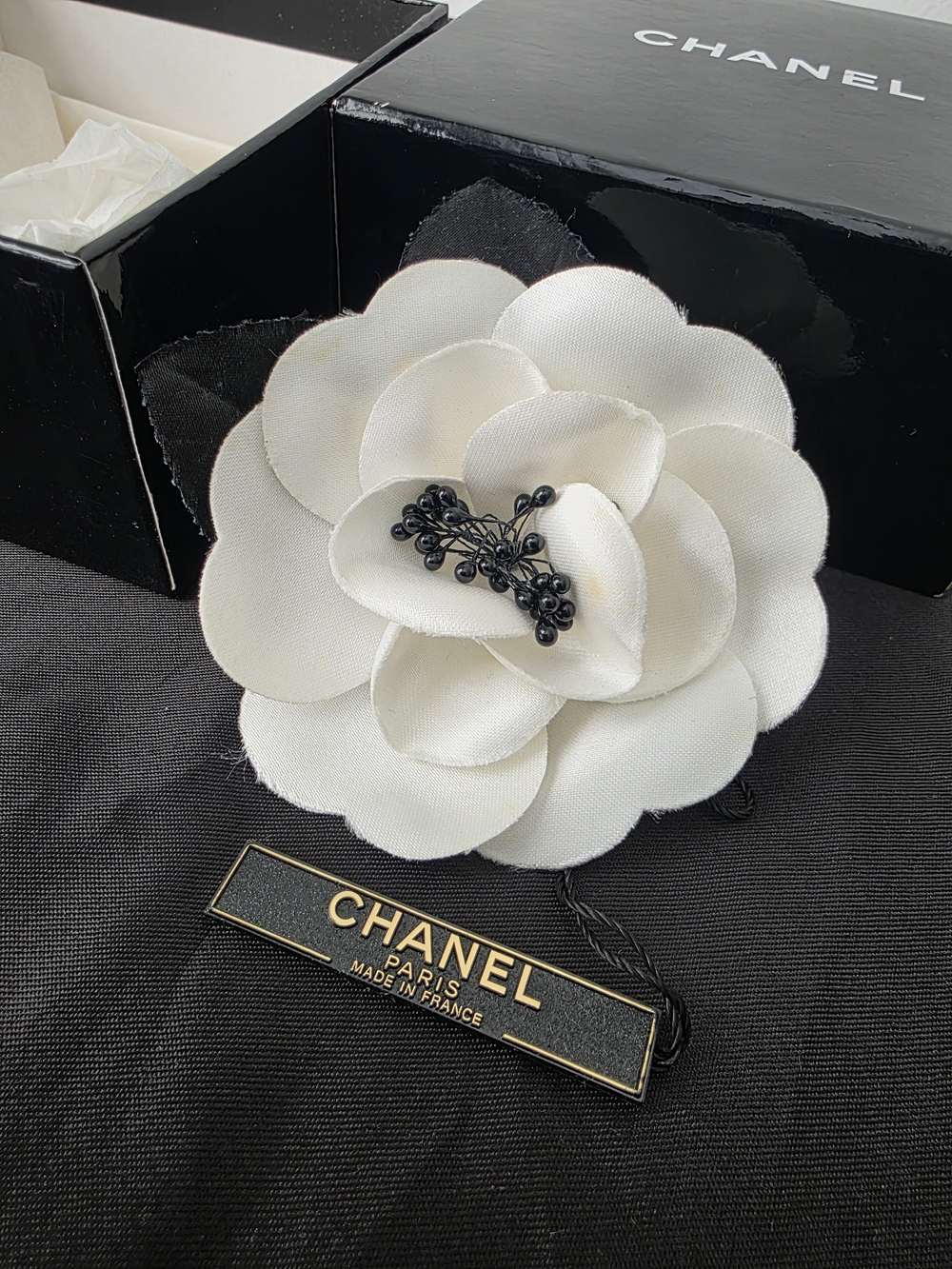 Auth CHANEL Camellia Flower Bead Brooch